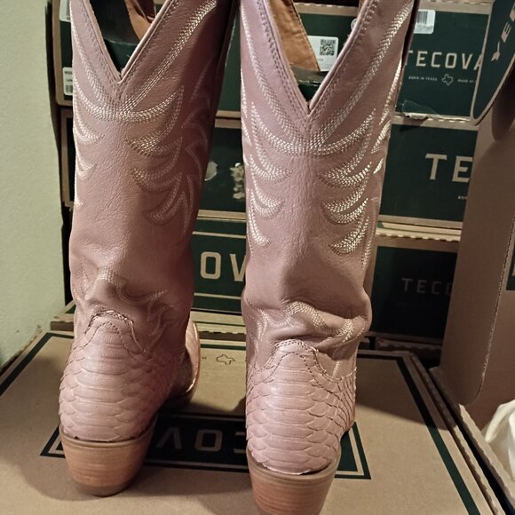 Tecovas Misty Rose Python Annie - Picture 5 of 6